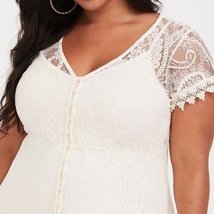 torrid Dresses - NWT torrid size 2 lace button front maxi dress torrid Dresses - NWT torrid size 2 lace button front maxi dress